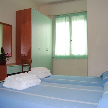 Hotel Trevi تْشيزيناتيكو المظهر الخارجي الصورة
